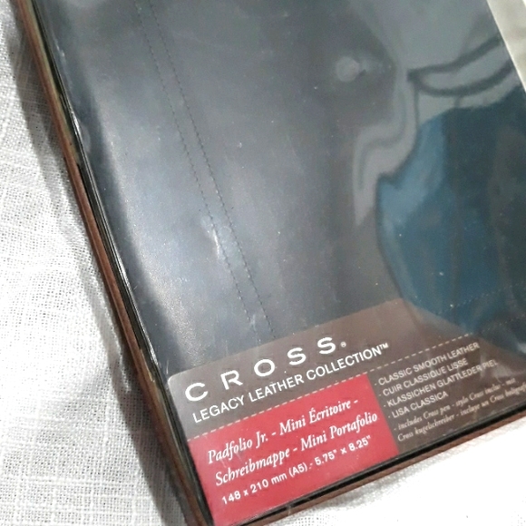 Cross Legacy Leather padfolio with pen. NWT - Picture 2 of 7